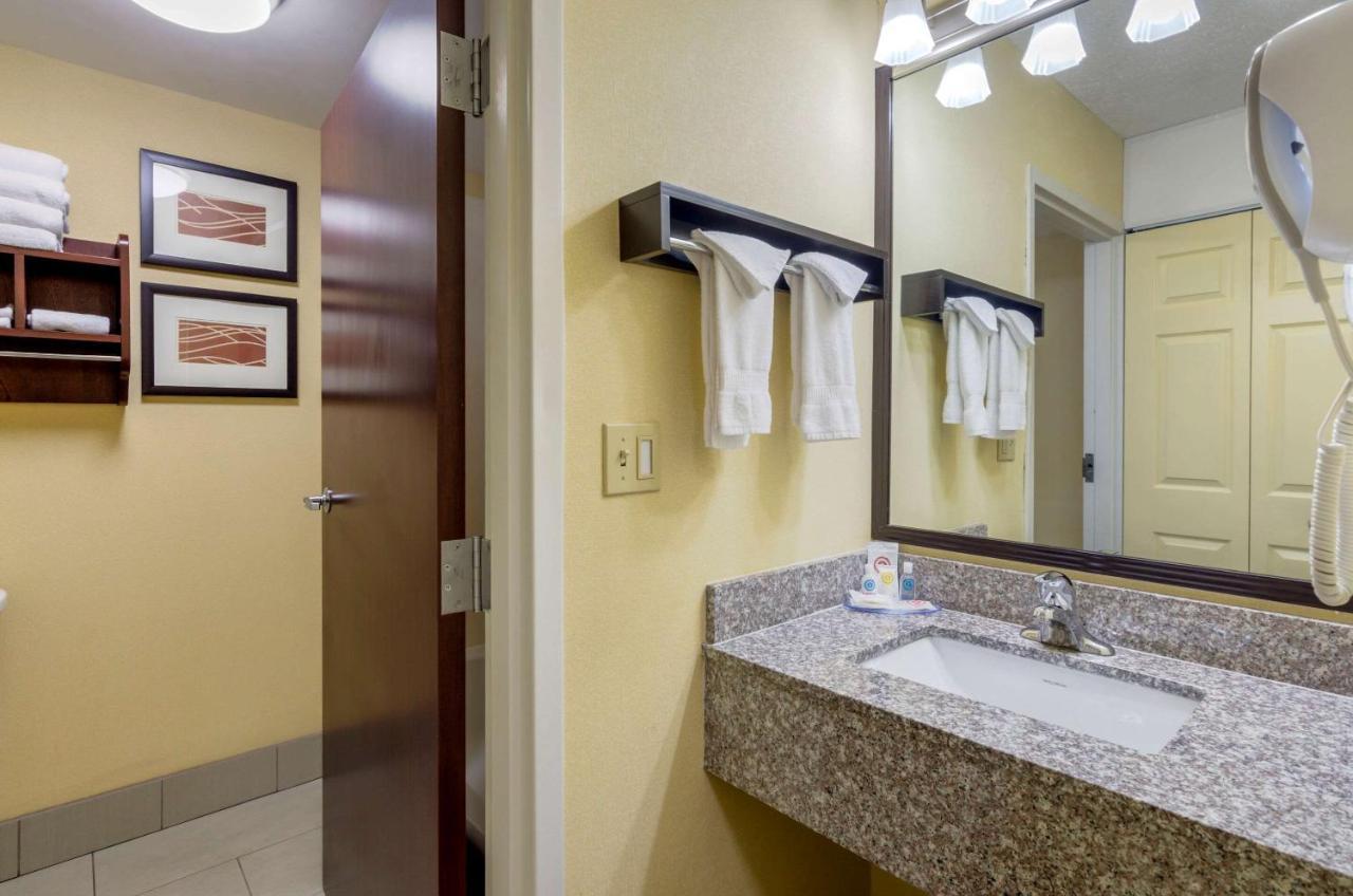 Comfort Inn&Suites Hillsville I-77 Eksteriør bilde