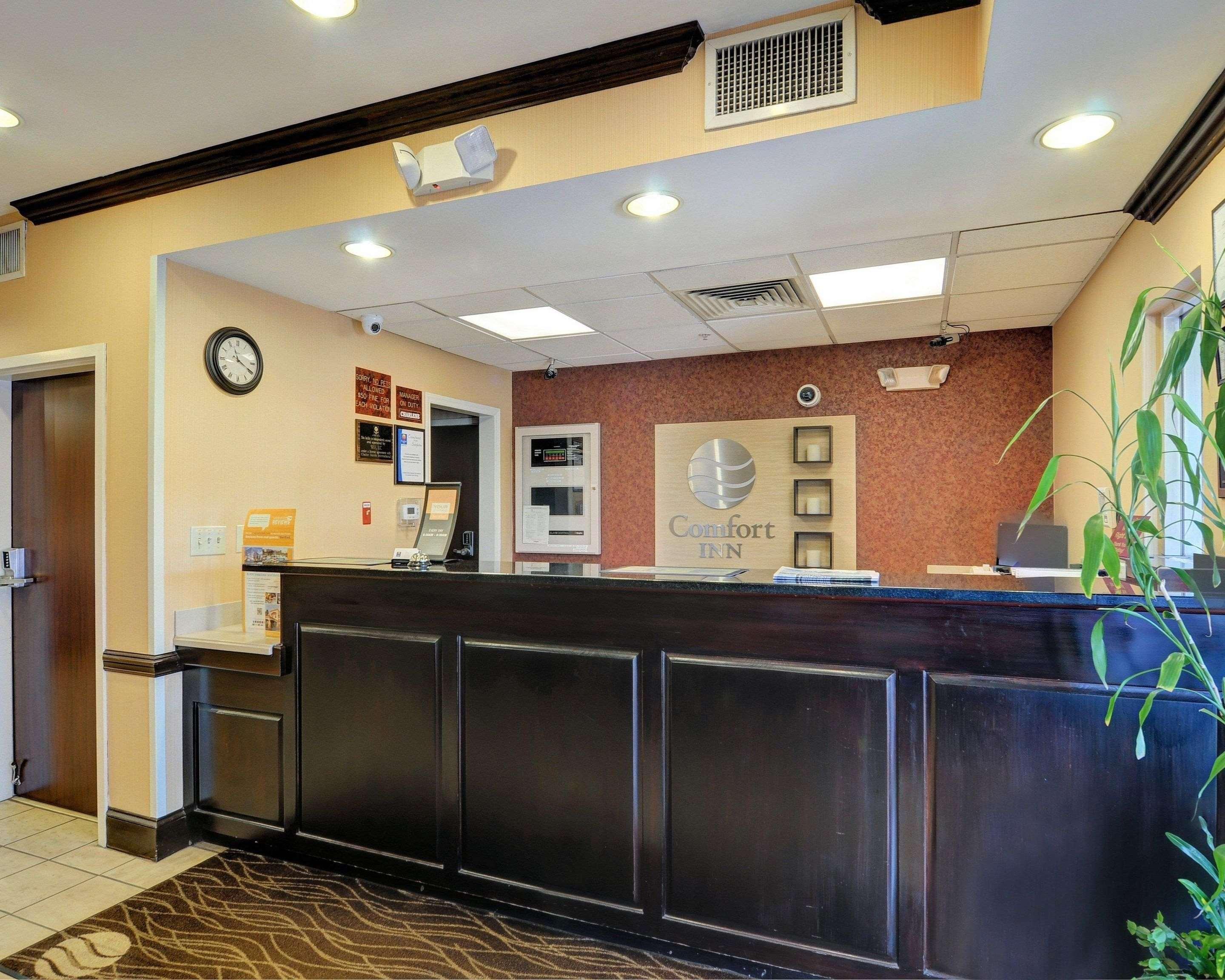 Comfort Inn&Suites Hillsville I-77 Eksteriør bilde