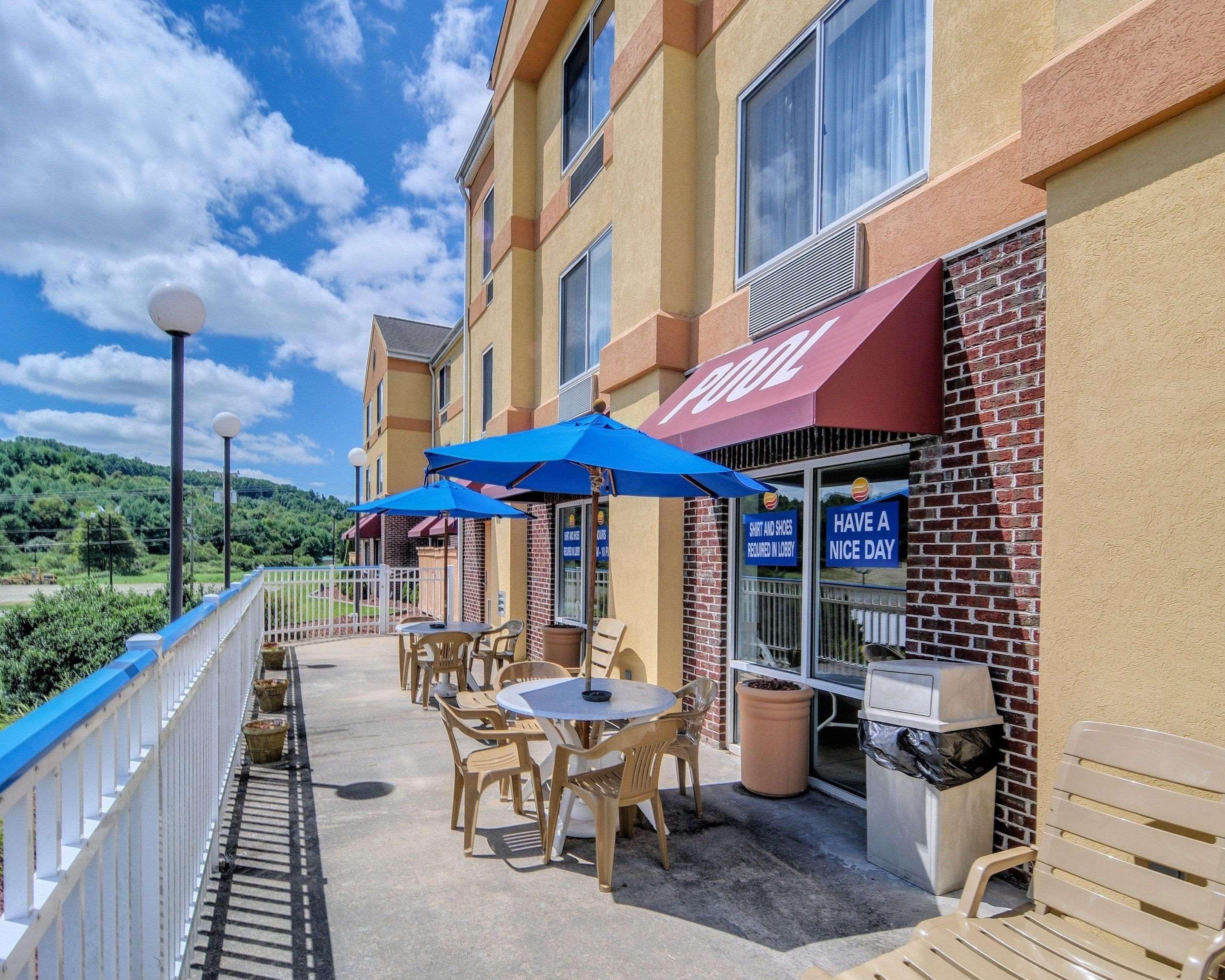 Comfort Inn&Suites Hillsville I-77 Eksteriør bilde