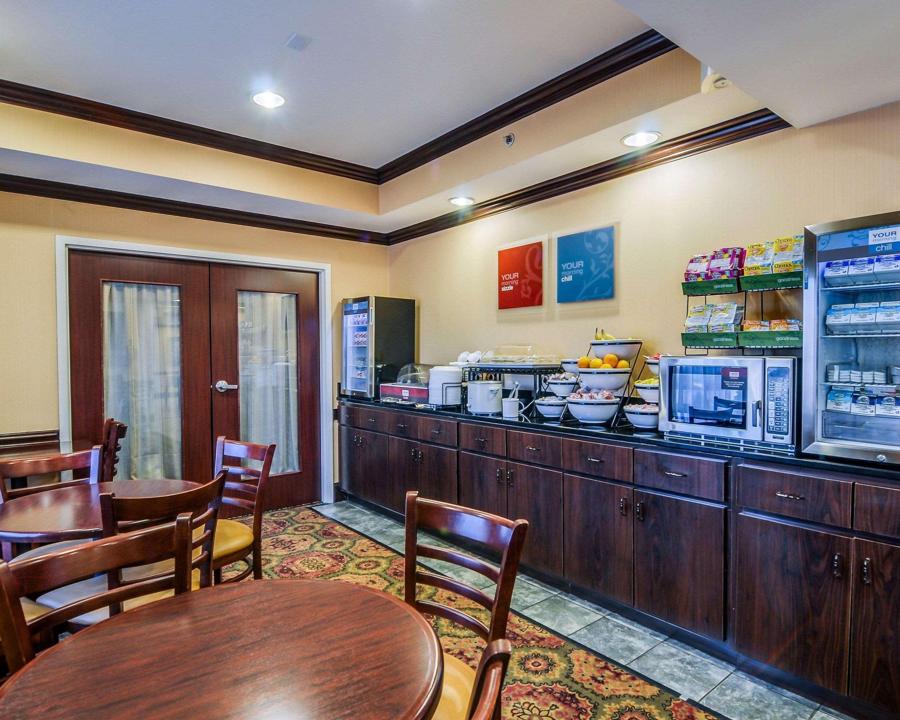 Comfort Inn&Suites Hillsville I-77 Eksteriør bilde