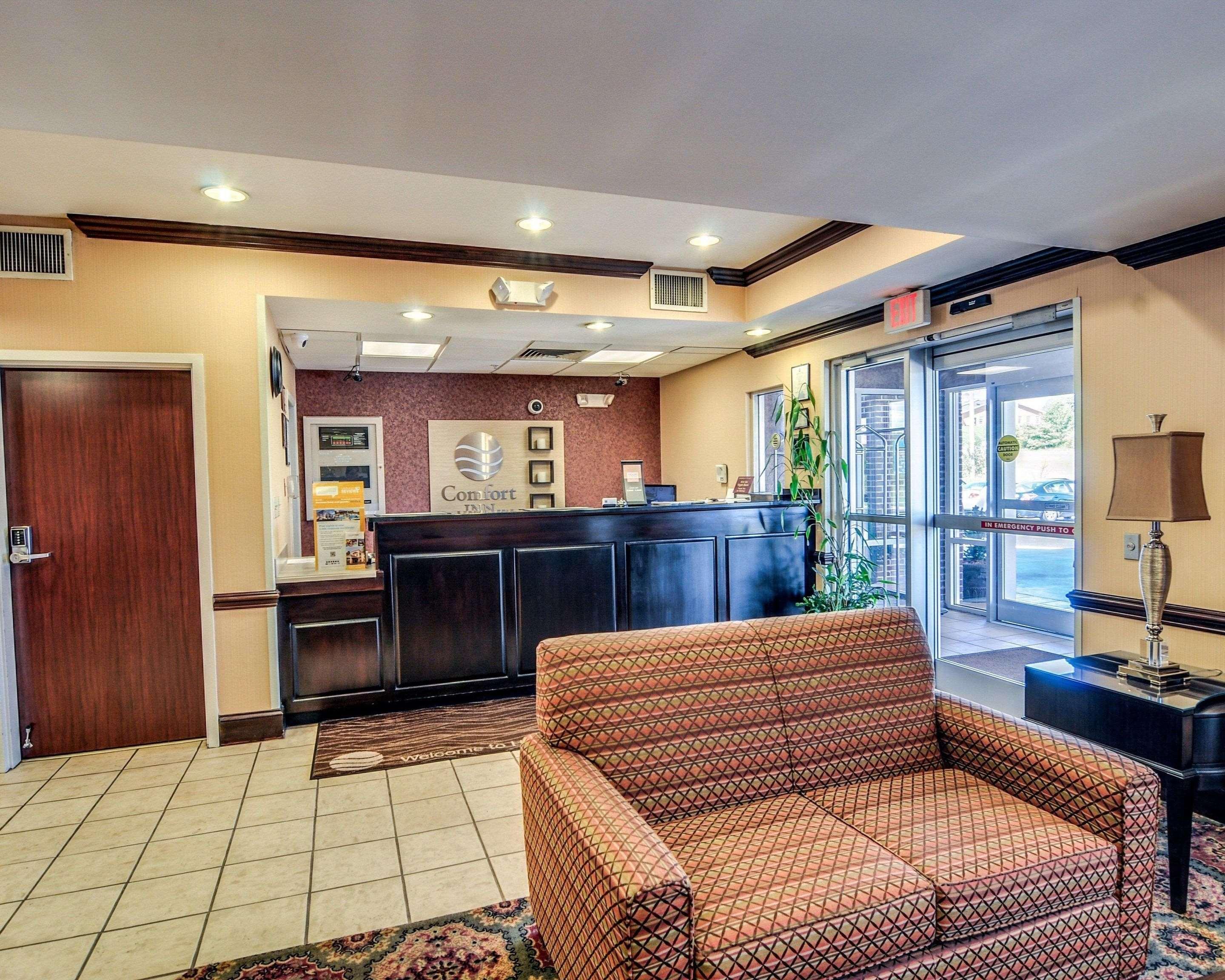 Comfort Inn&Suites Hillsville I-77 Eksteriør bilde